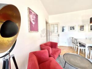 Pronájem bytu 2+1, Praha - Nové Město, Jungmannova, 65 m2