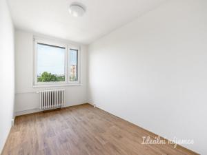 Pronájem bytu 2+kk, Praha - Petrovice, Jakobiho, 42 m2