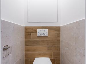 Pronájem bytu 2+kk, Praha - Petrovice, Jakobiho, 42 m2