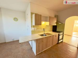 Pronájem bytu 3+1, Ústí nad Labem - Neštěmice, Na Výšině, 90 m2