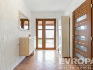 Prodej rodinného domu, Dolní Krupá, 121 m2