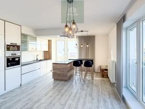 Pronájem bytu 2+kk, Plzeň, Vstupní, 58 m2
