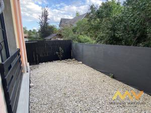 Pronájem bytu 2+kk, Hradec Králové - Slezské Předměstí, třída SNP, 56 m2