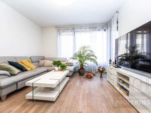 Prodej bytu 3+kk, Praha - Radlice, U Dívčích hradů, 89 m2