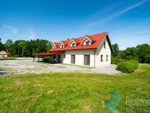 Prodej apartmánu, Horní Stropnice - Chlupatá Ves, 231 m2