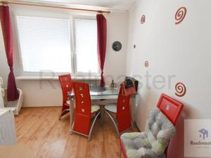 Pronájem bytu 2+1, Ústí nad Labem - Neštěmice, Opletalova, 57 m2
