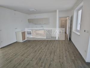 Prodej bytu 3+kk, Radim, 70 m2