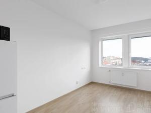 Pronájem bytu 1+kk, Praha - Jinonice, Peroutkova, 23 m2