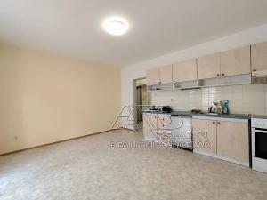 Pronájem bytu 1+kk, České Budějovice, Riegrova, 25 m2