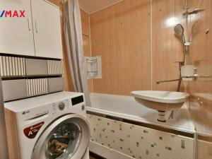 Prodej bytu 3+1, Jičín - Valdické Předměstí, Pod lipami, 63 m2
