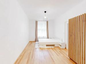 Prodej bytu 2+1, Praha - Dejvice, Thákurova, 54 m2