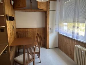 Pronájem bytu 2+1, Děčín - Děčín IX-Bynov, Teplická, 65 m2