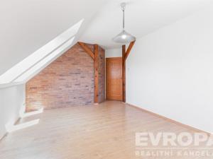 Prodej rodinného domu, Sulice - Hlubočinka, U Lesa, 272 m2