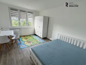 Pronájem bytu 1+1, Karlovy Vary - Bohatice, Kpt. Nálepky, 35 m2