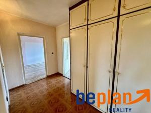 Prodej bytu 3+1, Karlovy Vary, Družstevní, 79 m2
