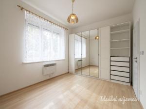 Pronájem bytu 3+kk, Praha - Vokovice, Ke dvoru, 84 m2