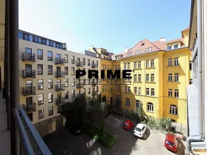 Pronájem kanceláře, Praha - Smíchov, Štefánikova, 129 m2