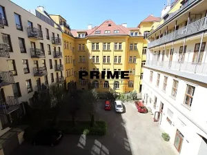 Pronájem kanceláře, Praha - Smíchov, Štefánikova, 147 m2