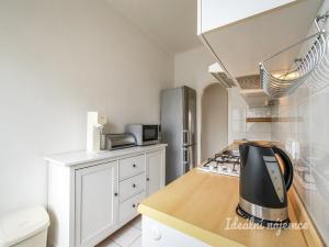 Pronájem bytu 3+1, Praha - Krč, Budějovická, 80 m2
