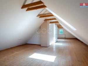 Prodej rodinného domu, Středokluky, Kladenská, 705 m2