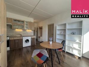 Prodej bytu 1+1, Karlovy Vary, Dvořákova, 37 m2