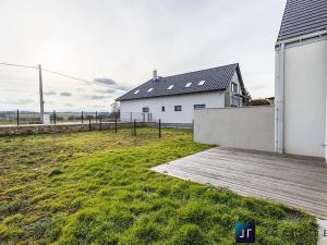 Prodej rodinného domu, Nučice, Pražská, 153 m2