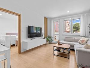 Prodej bytu 3+1, Zlín - Malenovice, třída Svobody, 68 m2