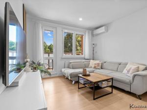 Prodej bytu 3+1, Zlín - Malenovice, třída Svobody, 68 m2