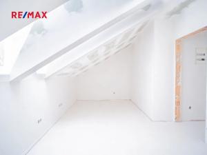 Prodej rodinného domu, Chlumec nad Cidlinou, 98 m2