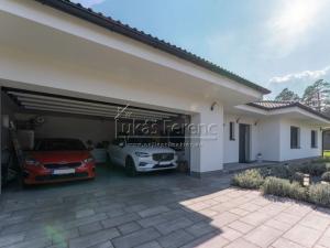 Prodej rodinného domu, Praha - Sobín, Valtická, 221 m2