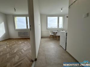Pronájem bytu 1+1, Znojmo, náměstí Svobody, 34 m2