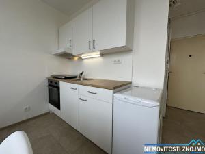 Pronájem bytu 1+1, Znojmo, náměstí Svobody, 34 m2