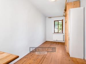 Prodej rodinného domu, Brloh, 430 m2