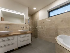 Prodej rodinného domu, Unhošť, Na Lukách, 221 m2