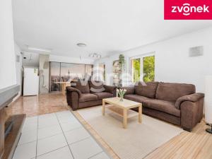 Prodej rodinného domu, Březnice, 207 m2