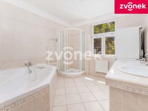 Prodej rodinného domu, Březnice, 207 m2