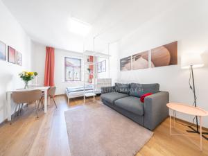 Pronájem bytu 1+kk, Praha - Žižkov, Milíčova, 33 m2