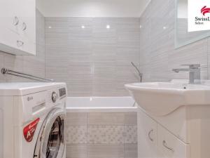 Prodej bytu 4+1, Plzeň, Kaznějovská, 92 m2