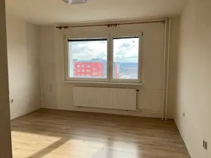 Pronájem bytu 2+kk, Liberec, Dobiášova, 40 m2