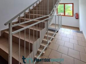 Pronájem bytu 2+kk, Lipůvka, 63 m2