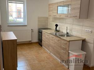 Pronájem bytu 2+kk, Opava - Předměstí, třída Spojenců, 80 m2
