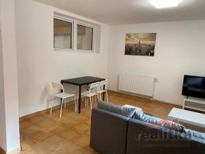 Pronájem bytu 2+kk, Opava - Předměstí, třída Spojenců, 80 m2