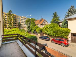 Pronájem bytu 2+kk, Praha - Prosek, Poleradská, 40 m2