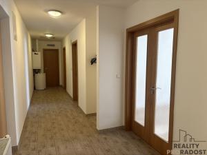 Pronájem bytu 2+1, Olomouc, Ostružnická, 80 m2