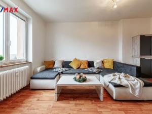 Pronájem bytu 2+1, Praha - Hloubětín, Zelenečská, 53 m2