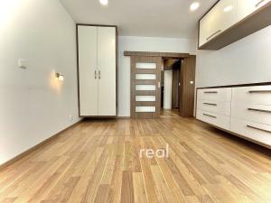 Pronájem bytu 2+1, Bzenec, Sokolská, 60 m2