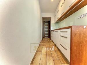 Pronájem bytu 2+1, Bzenec, Sokolská, 60 m2
