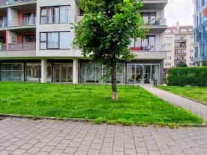 Pronájem kanceláře, Praha, Jankovcova, 58 m2