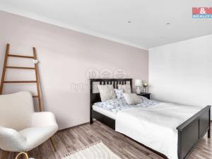 Prodej bytu 3+1, Jičín - Nové Město, Na jihu, 87 m2