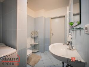 Prodej bytu 2+kk, Praha - Uhříněves, Karla Zicha, 66 m2